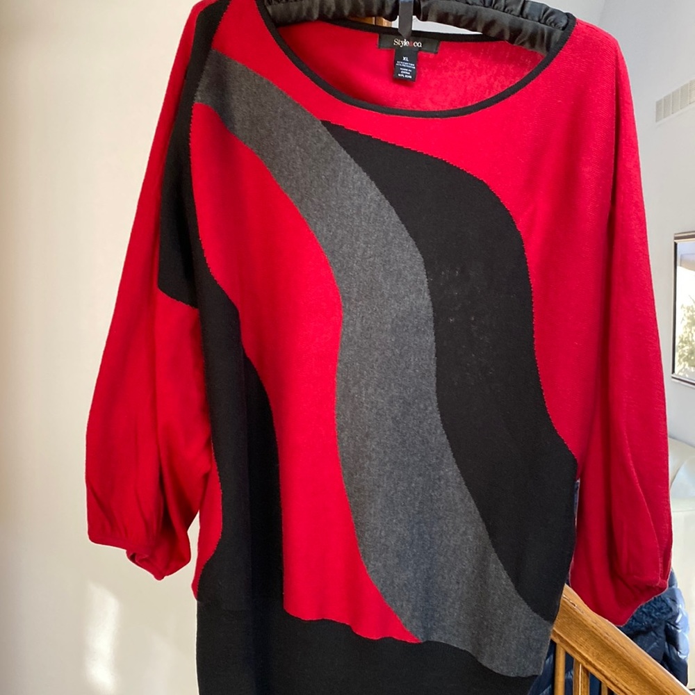 XL Style & Co red sweater with black and gray accent on front